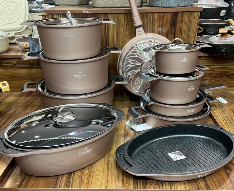 سرویس قابلمه ۱۹ پارچه راکلند مدل جرمن رزگلد