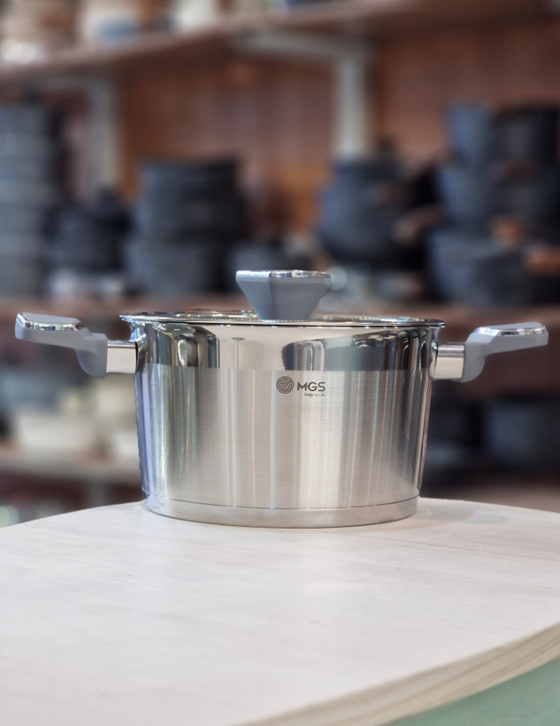 جدید ترین سرویس قابلمه ۱۲ پارچه استیل mgs ام جی اس