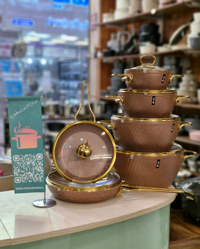 سرویس قابلمه ۱۲ پارچه چدن گرانیت mgs مدل فورج یراق طلایی رنگ رزگلد