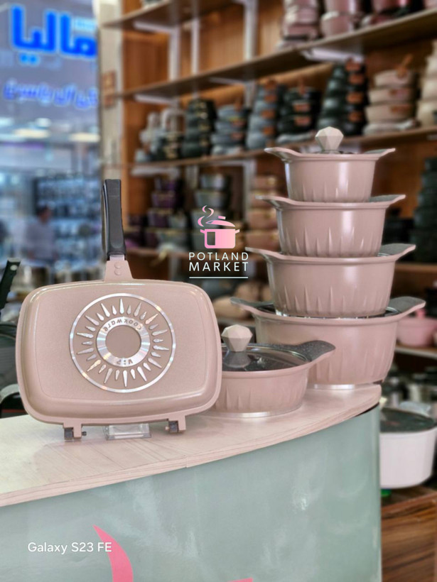 قیمت و خرید سرویس قابلمه ۱۲ پارچه برند وی ای پی vip رنگ نسکافه ایی