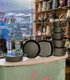 قیمت و خرید سرویس قابلمه ۱۴ پارچه کی زد پی kzp دسته نقره ایی ( کروم) رنگ طوسی